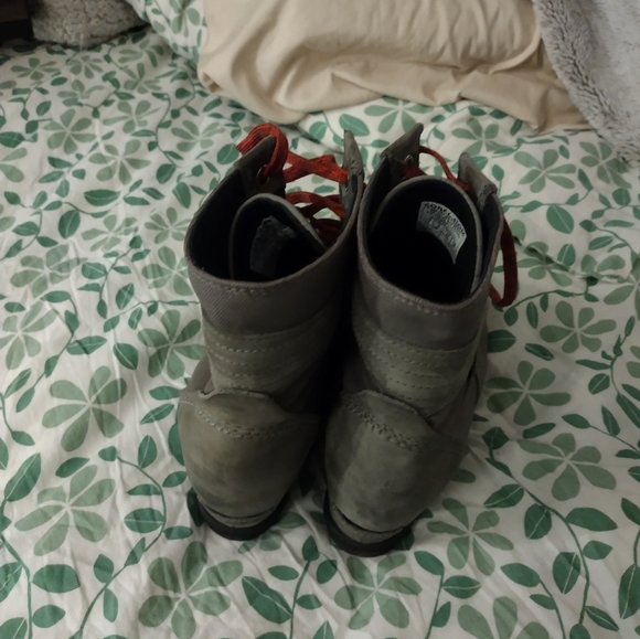 Wedges - Picture 3 of 5